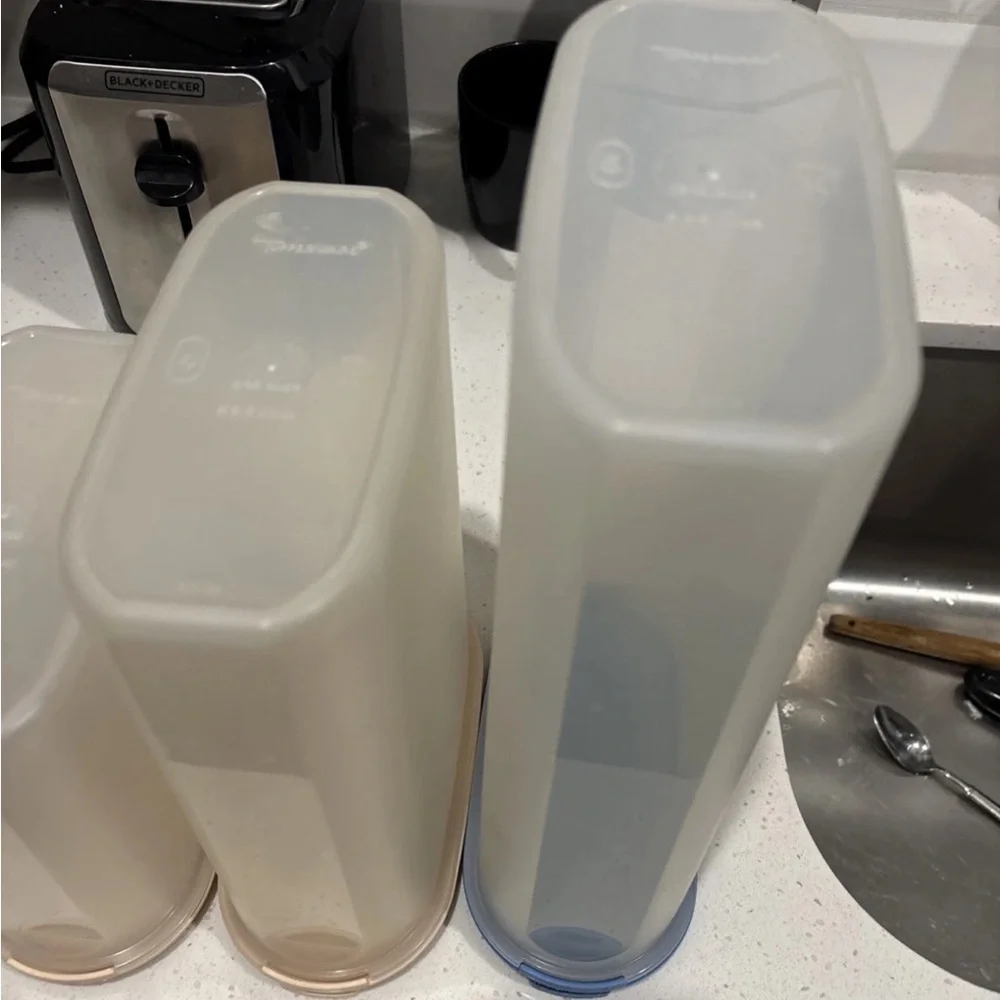 Tupperware Oval Modular Mates With Easy Pour Spout Lids SZ 2,3,4,5 Bundle set